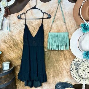 Black Sleeveless Dress
